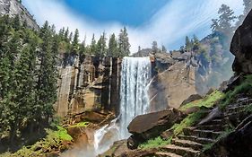 Holiday Inn Express Madera By Ihg